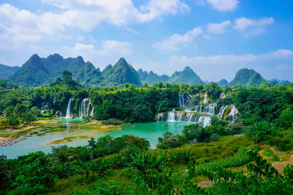 best time to travel to vietnam
